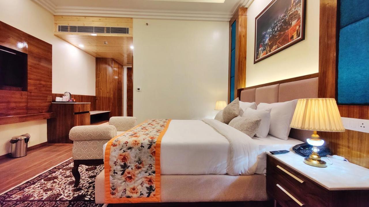 Hotel Woodpark Shimla Dış mekan fotoğraf